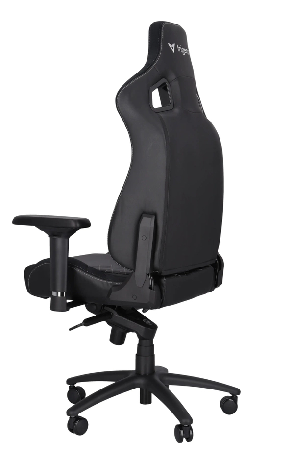 Trigera Two – Fotel Gamingowy Skórzany Czarny